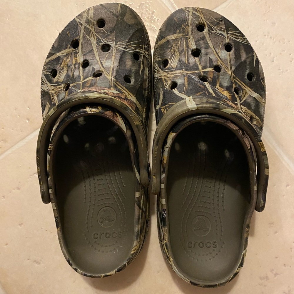Crocs